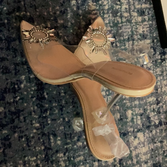 Nude clear diamanté sling back cake stand high heels - Picture 2 of 2